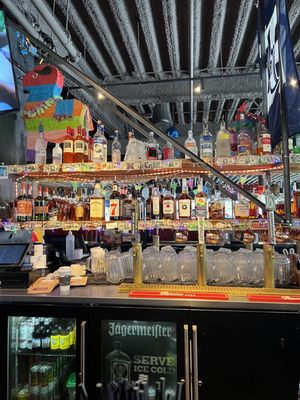 Sam's Tavern by null