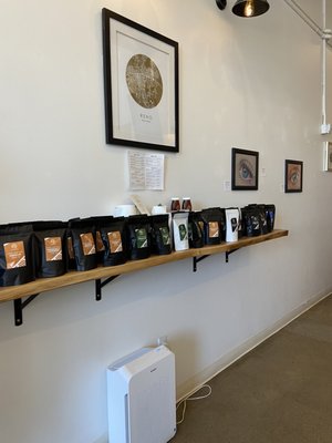 Pangolin Cafe by null