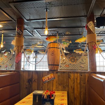 Hungry Crab - Atmosphere - Seafood Near Me - Davenport, Florida Hungry Crab - Atmosphere - Seafood Near Me - Davenport, Florida