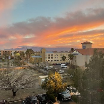 Hampton Inn Tucson-Airport - View from my 4th floor room. - Hotels Near Me - Tucson, Arizona Hampton Inn Tucson-Airport - View from my 4th floor room. - Hotels Near Me - Tucson, Arizona