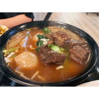Jade Dumpling & Noodle House - Stewed beef noodle - Dim Sum Near Me - Eugene, Oregon Jade Dumpling & Noodle House - Stewed beef noodle - Dim Sum Near Me - Eugene, Oregon