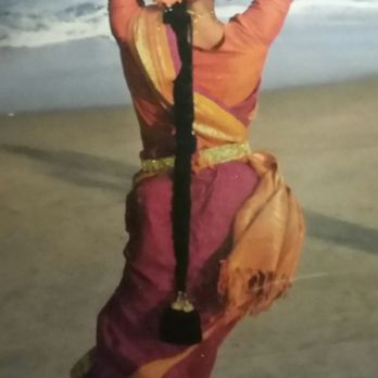 Karishma - Indian Near Me - Örebro, T