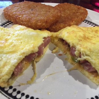 Daddy O’s - Ono omelette with hash browns - New American Near Me - Lihue, Hawaii Daddy O’s - Ono omelette with hash browns - New American Near Me - Lihue, Hawaii