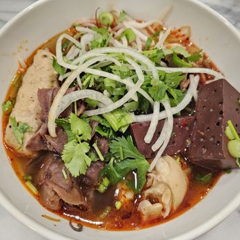 Ngu Binh Restaurant - Bun Bo Hue Dac Biet takeout ($14.95 large). This is only half of it! Great portion! 11/10/2024 - Vietnamese Near Me - Westminster, California