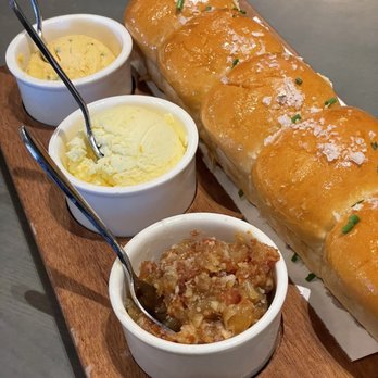Ale & Compass Restaurant - Parker House Rolls and Spreads - American Near Me - Orlando, Florida