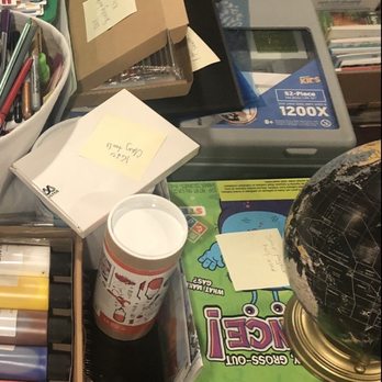 ezDownsizing - Stuff sold for us by EZD - Estate Liquidation Near Me - Sterling, Virginia