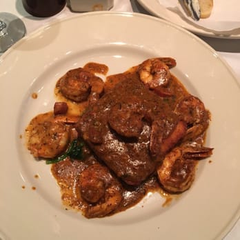 Old Ebbitt Grill - Copano Blues Shrimp and Pimento Grits Cake - Bars Near Me - Washington, DC, District of Columbia Old Ebbitt Grill - Copano Blues Shrimp and Pimento Grits Cake - Bars Near Me - Washington, DC, District of Columbia