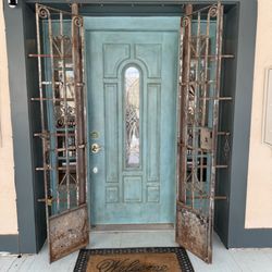 Embudo Valley Vineyards - Gorgeous front door..