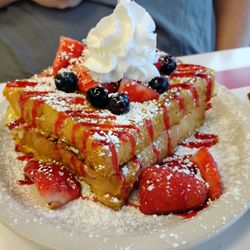 Jody's Diner - Stuff french toast, was so good