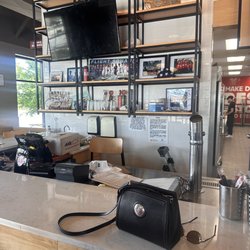 Marco's Pizza - Disaster of a bar