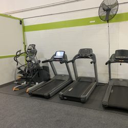 B Fitness World