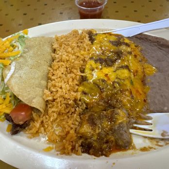 Las Fuentes Taqueria - #5 Cheese enchilada and taco lunch special - Mexican Near Me - Fort Worth, Texas Las Fuentes Taqueria - #5 Cheese enchilada and taco lunch special - Mexican Near Me - Fort Worth, Texas