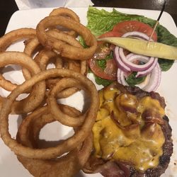 Buddies Grill - Bacon Cheddar Burger