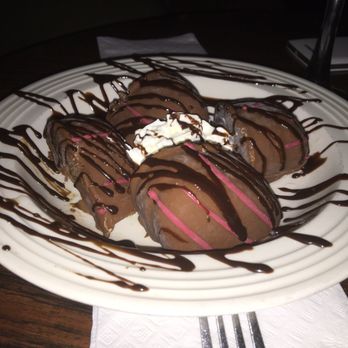 Phil Trani's Restaurant - Raspberry chocolate ice cream truffles - Music Venues Near Me - Long Beach, California Phil Trani's Restaurant - Raspberry chocolate ice cream truffles - Music Venues Near Me - Long Beach, California