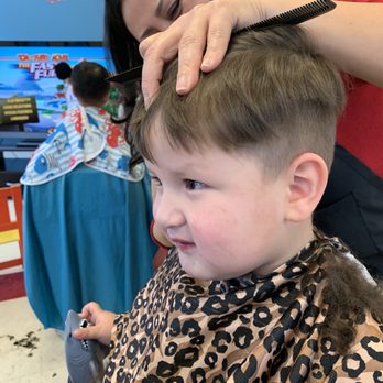 Little Scissors - Kids Hair Salons Near Me - Fremont, California