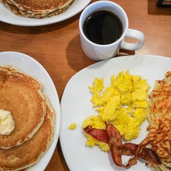 Perkins Restaurant & Bakery - American Near Me - Bloomington, Minnesota Perkins Restaurant & Bakery - American Near Me - Bloomington, Minnesota