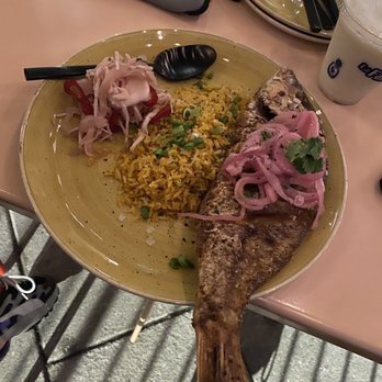 La Famosa - Red Snapper reminded me of the Caribbean!!! Flavor town.. Will be back.. Awesome everything.. - Puerto Rican Near Me - Washington, DC, District of Columbia