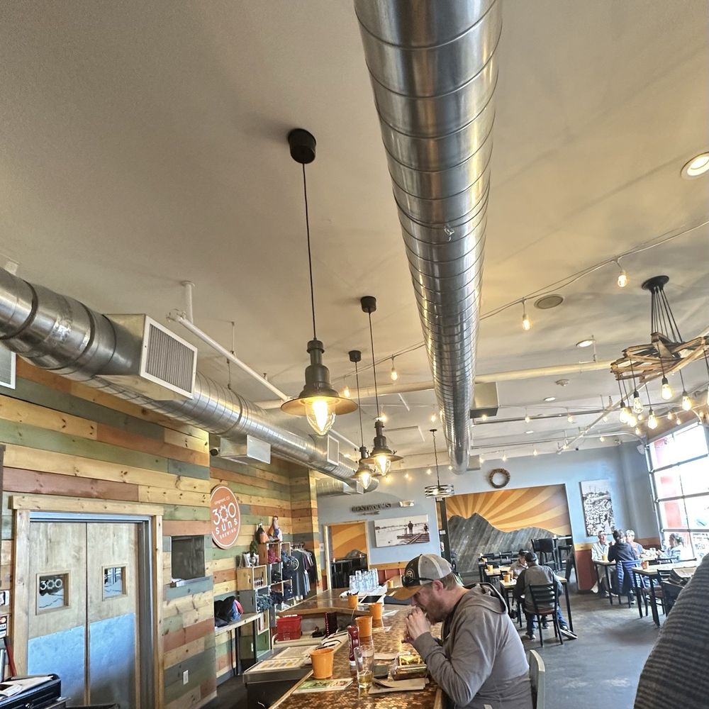 300 Suns Brewing - Bar and dining - Brewpubs Near Me - Longmont, Colorado 300 Suns Brewing - Bar and dining - Brewpubs Near Me - Longmont, Colorado