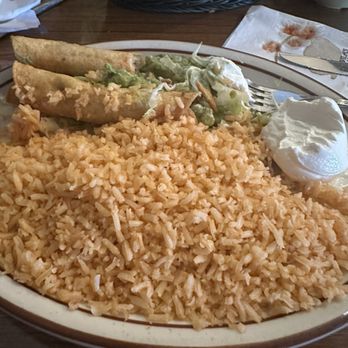 Avila's El Ranchito - It was horrible cold old guacamole - Mexican Near Me - Huntington Park, California Avila's El Ranchito - It was horrible cold old guacamole - Mexican Near Me - Huntington Park, California