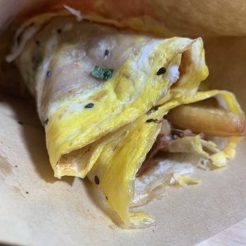 Me + Crepe - New beef flavor ... the oil is dripping inside ... - Chinese Near Me - Pasadena, California Me + Crepe - New beef flavor ... the oil is dripping inside ... - Chinese Near Me - Pasadena, California