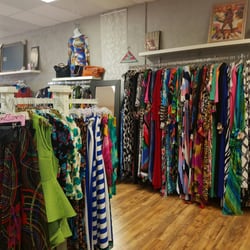 Curv Bella Boutique - A colorful explosion