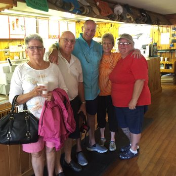 Lena's Seafood - Seafood Near Me - Salisbury, Massachusetts