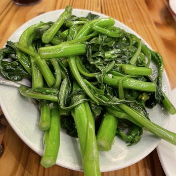 39 Prince Cafe - Sauteed Snow Peas Tip - Dim Sum Near Me - Flushing, New York 39 Prince Cafe - Sauteed Snow Peas Tip - Dim Sum Near Me - Flushing, New York