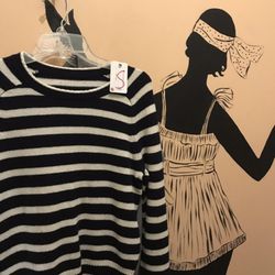 EcoChic Boutique - Such a cute dressing room'