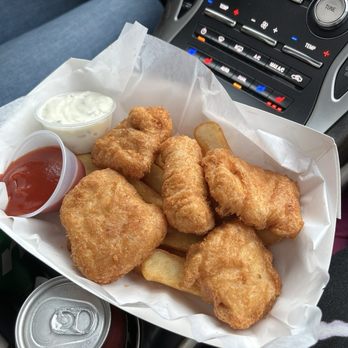 Bowpicker Fish & Chips - Seafood Near Me - Astoria, Oregon Bowpicker Fish & Chips - Seafood Near Me - Astoria, Oregon