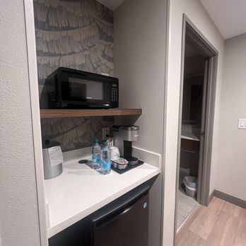 Holiday Inn Express - Hotels Near Me - Cape Canaveral, Florida