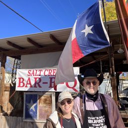 Say hello to the folks who bring you a delicious meal. Say hello to the folks who bring you a delicious meal.