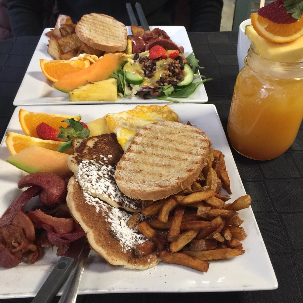 Karine's - Breakfast & Brunch Near Me - Toronto, Ontario