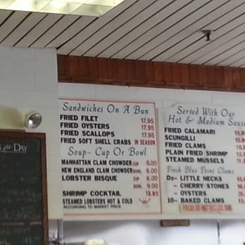 Randazzo's Clam Bar - Seafood Near Me - Brooklyn, New York