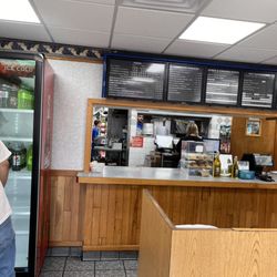 Gus's Pizzeria - Counter where you order.