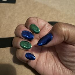 My chrome manicure My chrome manicure