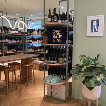Golden Hour Wine - Beer, Wine & Spirits Near Me - Orlando, Florida Golden Hour Wine - Beer, Wine & Spirits Near Me - Orlando, Florida