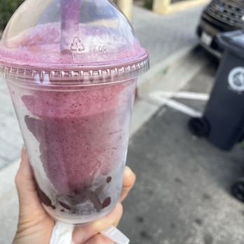 Oakberry Acai - Juice Bars & Smoothies Near Me - Manhattan Beach, California Oakberry Acai - Juice Bars & Smoothies Near Me - Manhattan Beach, California