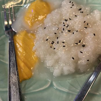 Thai Terrace - Sticky sweet rice with mango - Thai Near Me - Sacramento, California