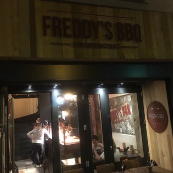 Freddy's BBQ - Barbeque Near Me - Paris, 75