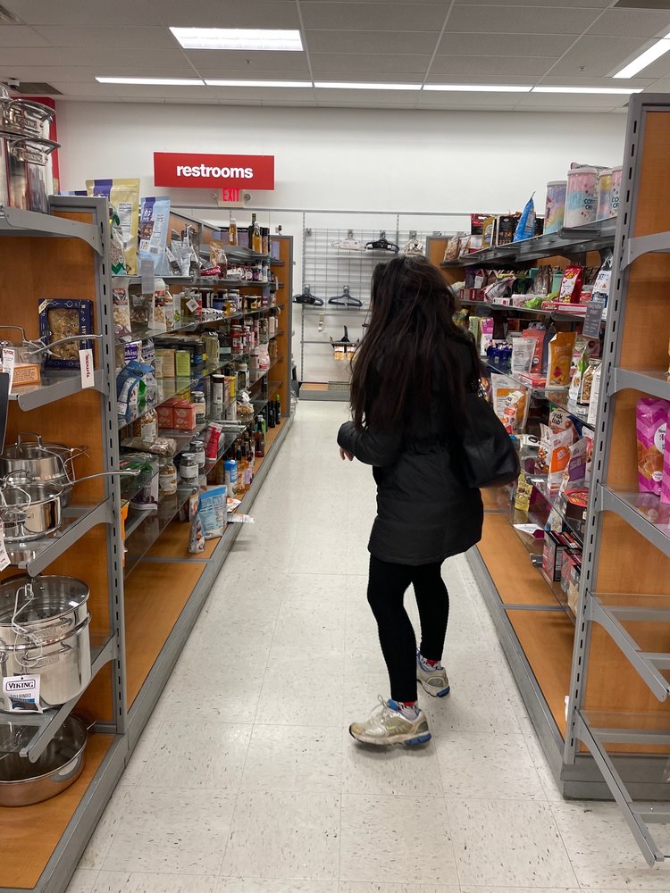 TJ MAXX STORE - Updated August 2025 - 23 Photos & 12 Reviews - 35 Fitzgerald St, Yonkers, New