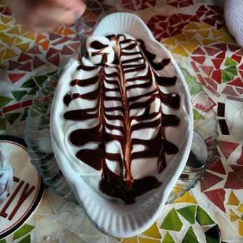 Yemanja Brasil - Pavê de Nena, good, but to sweet and far of a traditional Brazilian pavê. - Brazilian Near Me - Saint Louis, Missouri