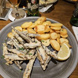 Taverna Santorini - Sardellen