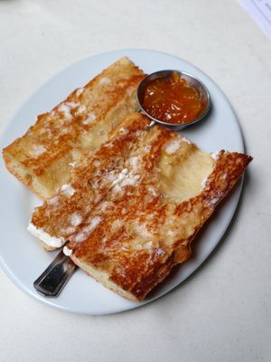 Bread & Butterfly by null
