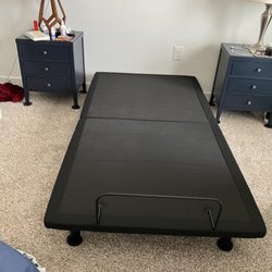 Mattress Firm Outlet - Georgetown - Platform on which the bed sits