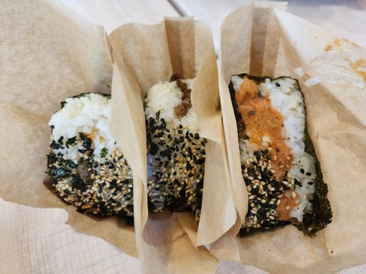 Snow Ball Rice Ball by null