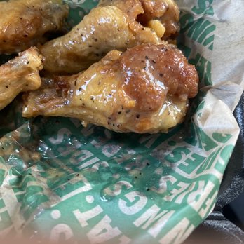 Wingstop - "Dry rub wings" covered in old grease - Chicken Wings Near Me - Lakeland, Florida