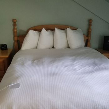 Grand Summit Resort Hotel - Hotels Near Me - Kingfield, Maine