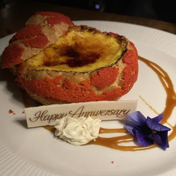 The Compass - Cream puff crème brûlée - American Near Me - Phoenix, Arizona