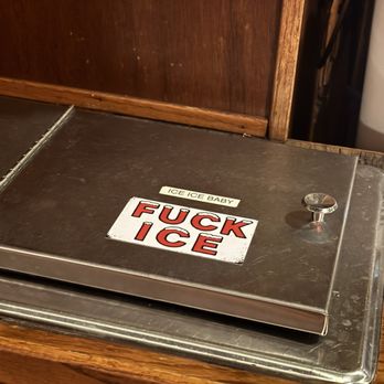 The Twilight Exit - Ice machine - Dive Bars Near Me - Seattle, Washington The Twilight Exit - Ice machine - Dive Bars Near Me - Seattle, Washington