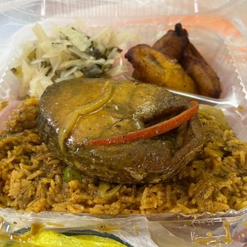 Africaribbean Taste - Steamed or Fried King Fish with Curry Sauce + Plantain + Mixed Greens/Cabbage - Caribbean Near Me - Fort Washington, Maryland Africaribbean Taste - Steamed or Fried King Fish with Curry Sauce + Plantain + Mixed Greens/Cabbage - Caribbean Near Me - Fort Washington, Maryland